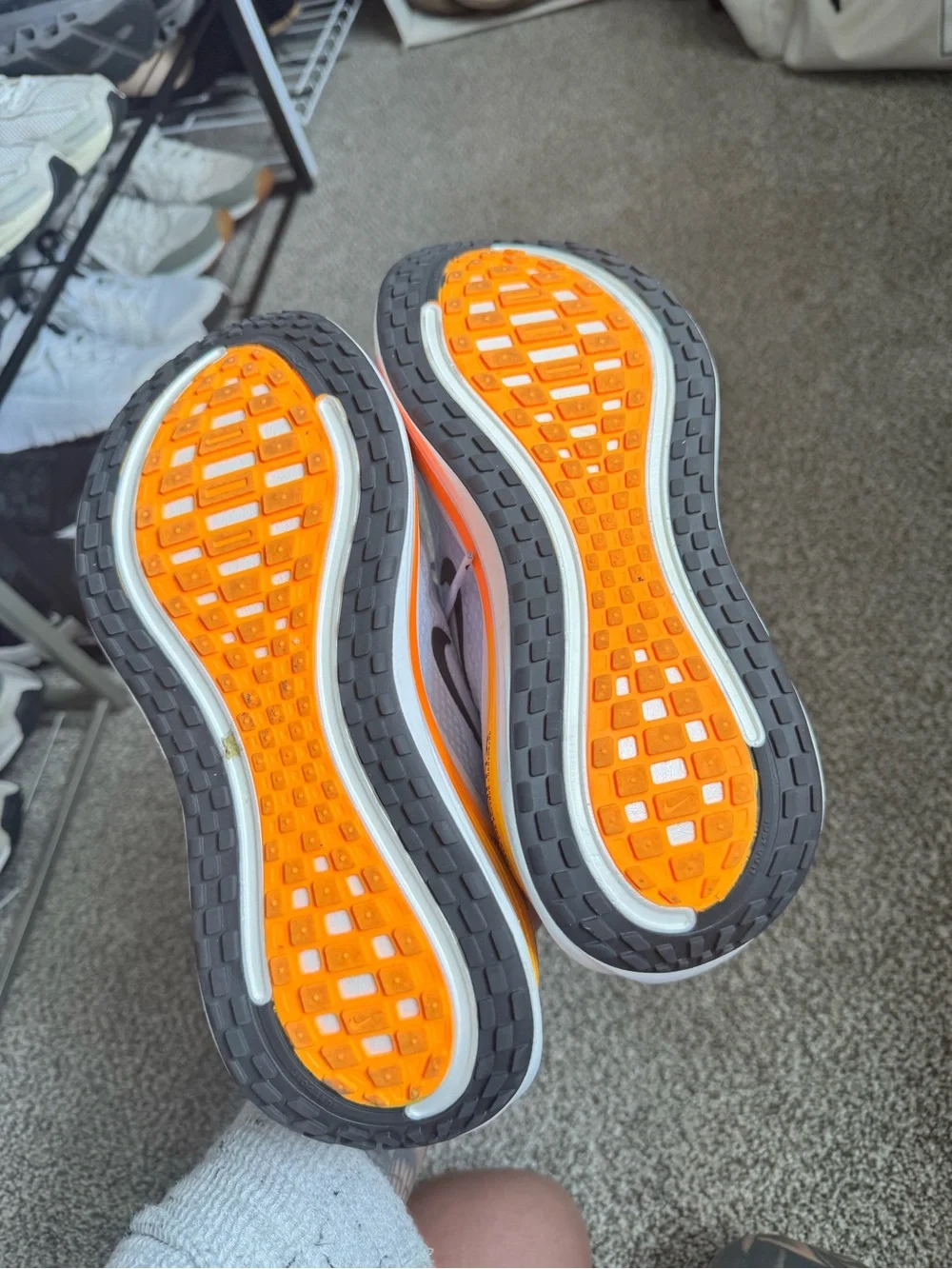 Nike Vomero Plus - Picture 4 of 4